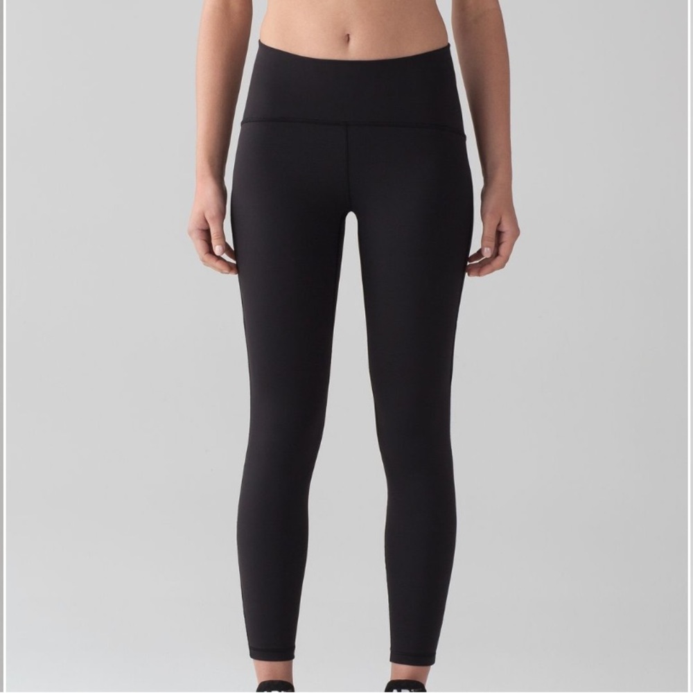 SOLD🚫 Lululemon Train Pant *25"